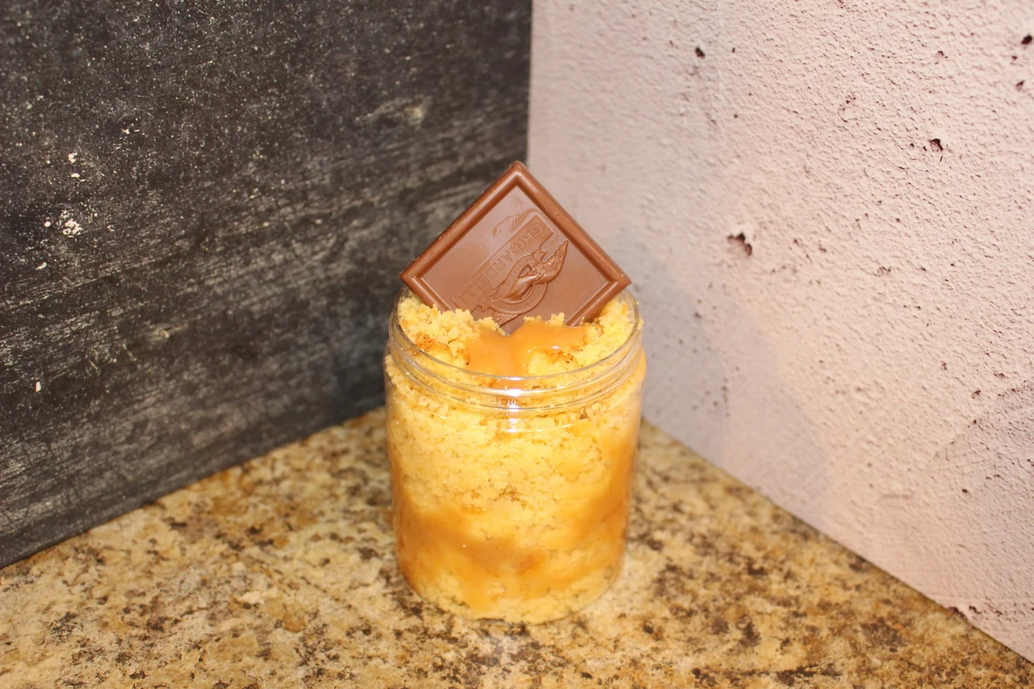 Caramel cake jar